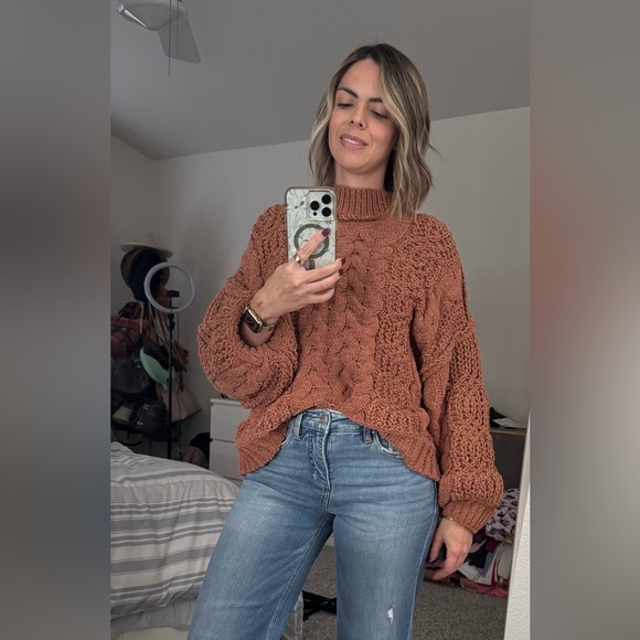 Meet your Posher, Juli - Picture 1 of 1